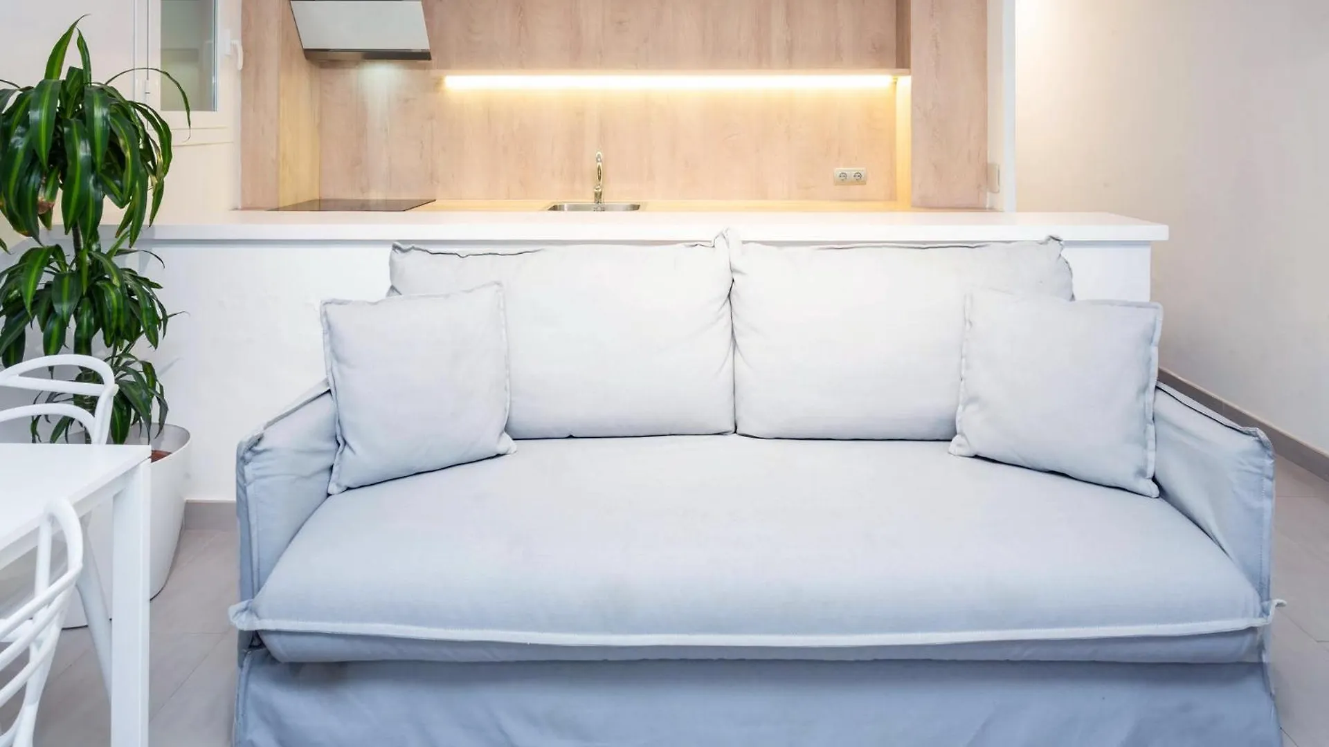 Enkala Apartamentos Ibiza Town Spain
