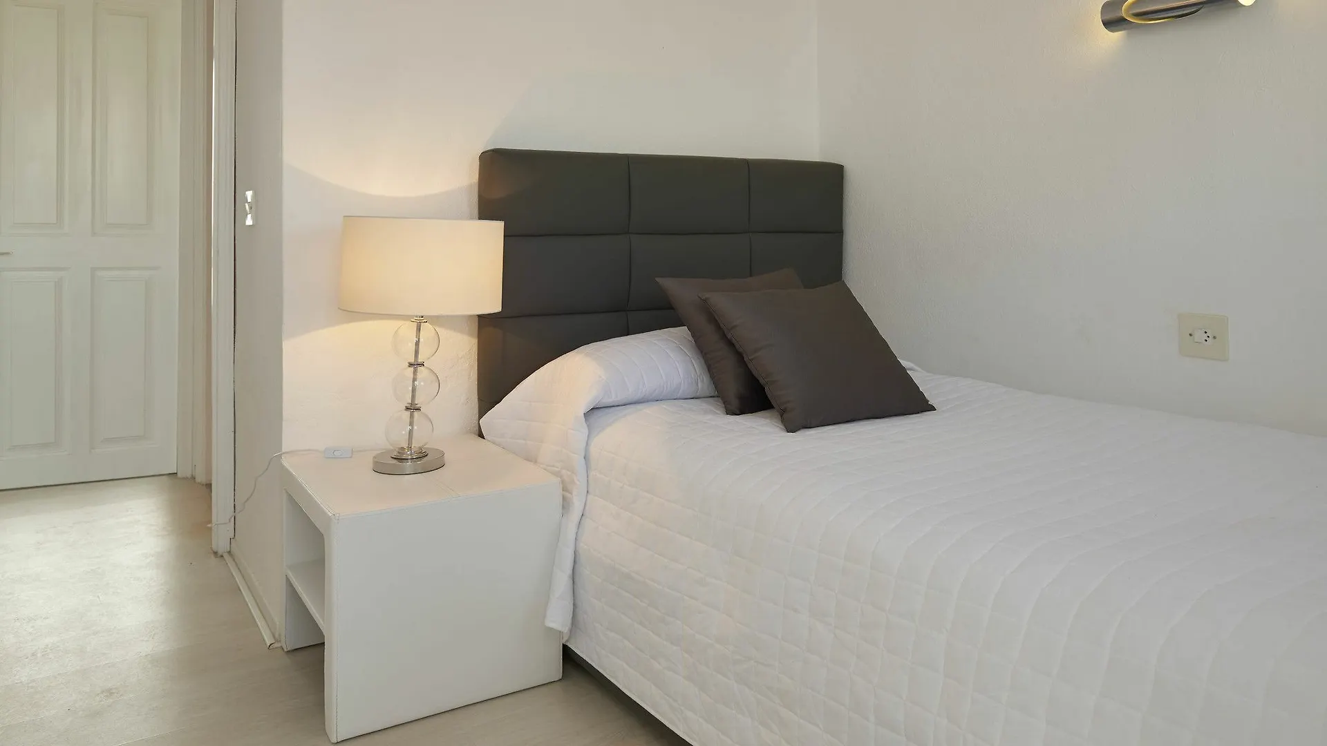 Enkala Apartamentos Ibiza Town 0*,