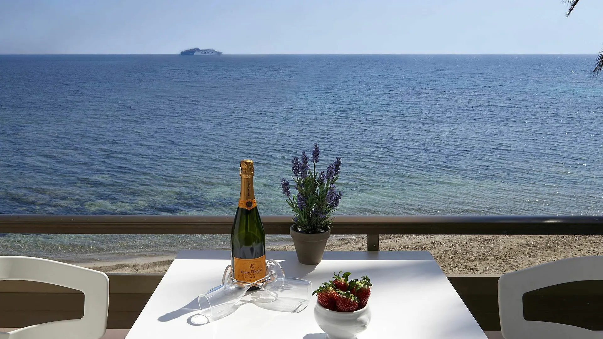 Enkala Apartamentos Ibiza Town Spain